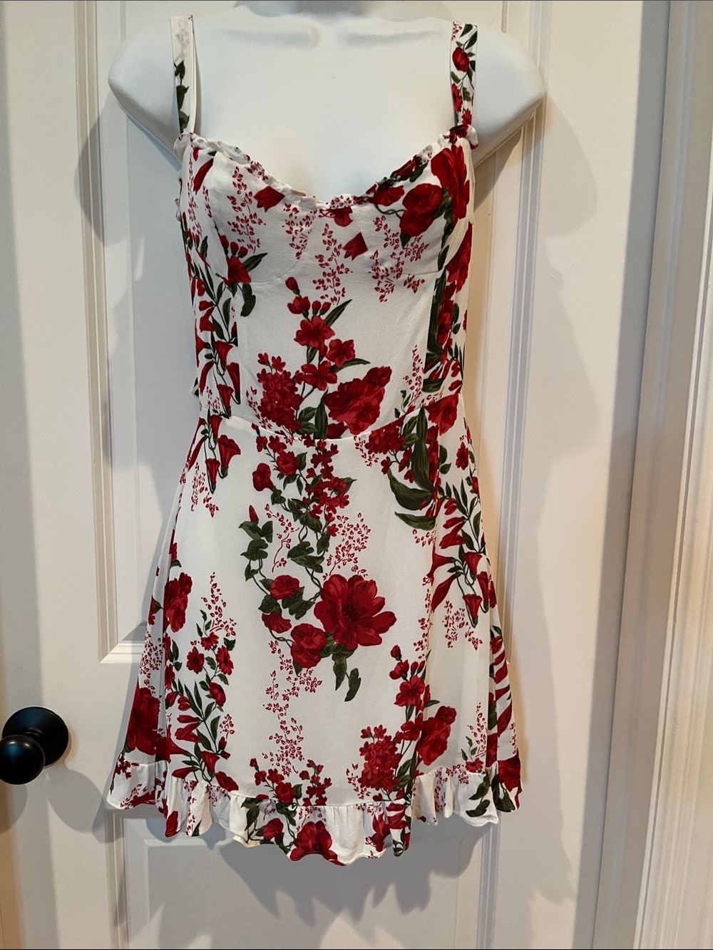 REFORMATION CHRISTINE RED FLORAL BLOOM WEDDING SEMI RUFFLE MINI DRESS SZ 4 / 6